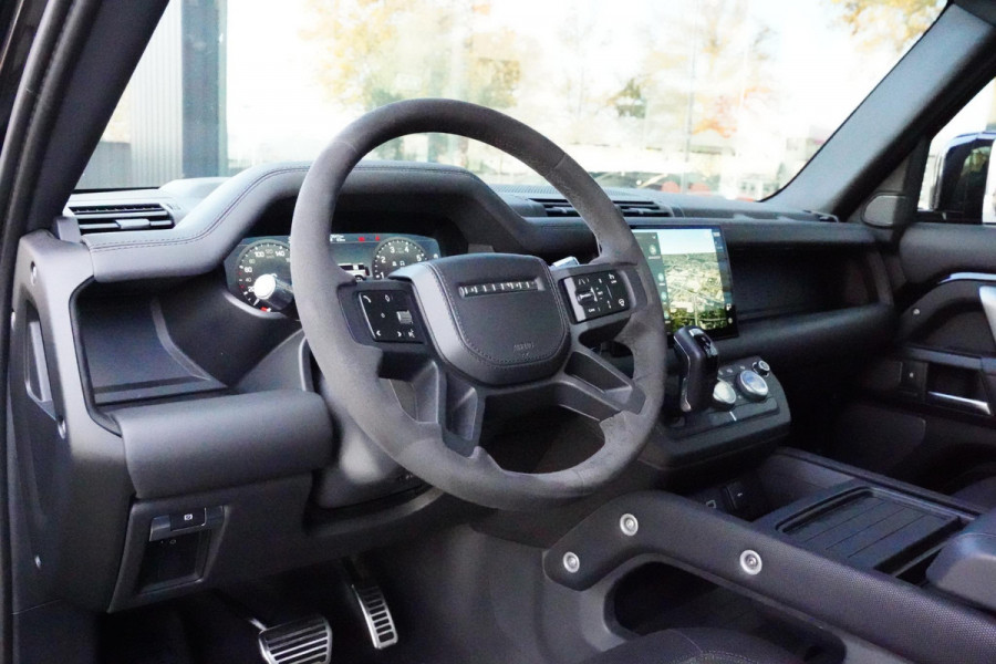 Land Rover Defender 110 P 525 V8 Carpathian Edition EX BTW Grijs Kenteken