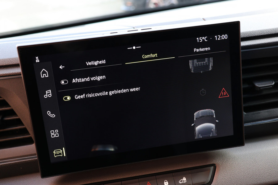 Renault Master T35 2.0 dCi 170 L2H2 DC | 6-Zitter | Navigatie | Camera | CarPlay | LED Koplampen | DAB | PDC V+A | Cruise control | Nieuwe APK | Dubbel cabine | Uniek