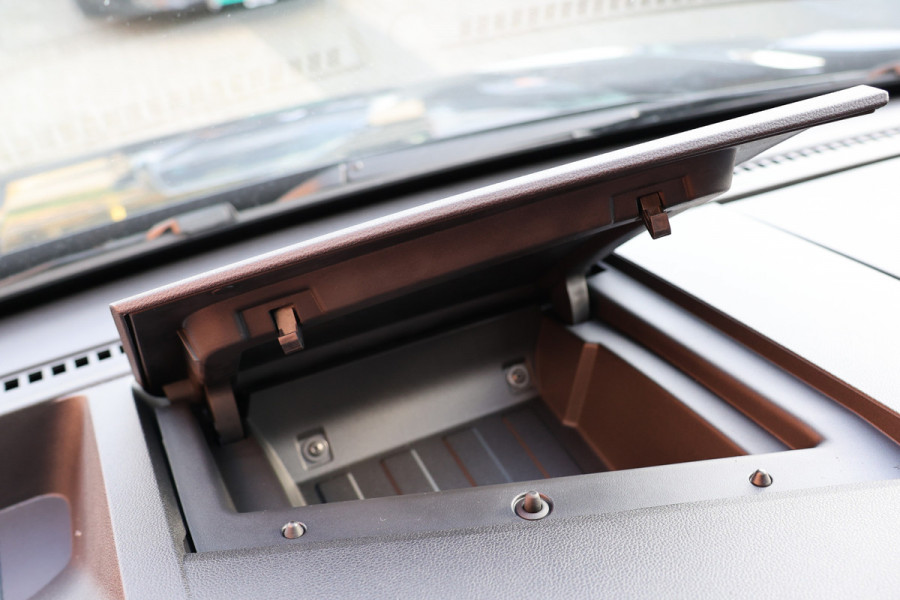 Renault Master T35 2.0 dCi 170 L2H2 DC | 6-Zitter | Navigatie | Camera | CarPlay | LED Koplampen | DAB | PDC V+A | Cruise control | Nieuwe APK | Dubbel cabine | Uniek