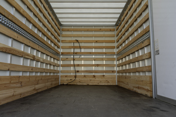 Iveco Daily 35C18 | NW Model | Bakwagen met Laadklep | Automaat | LED | Navi | 3.5T Trekhaak | Climate | Cruise | Euro 6