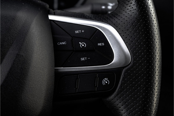 Iveco Daily 35C18 | NW Model | Bakwagen met Laadklep | Automaat | LED | Navi | 3.5T Trekhaak | Climate | Cruise | Euro 6