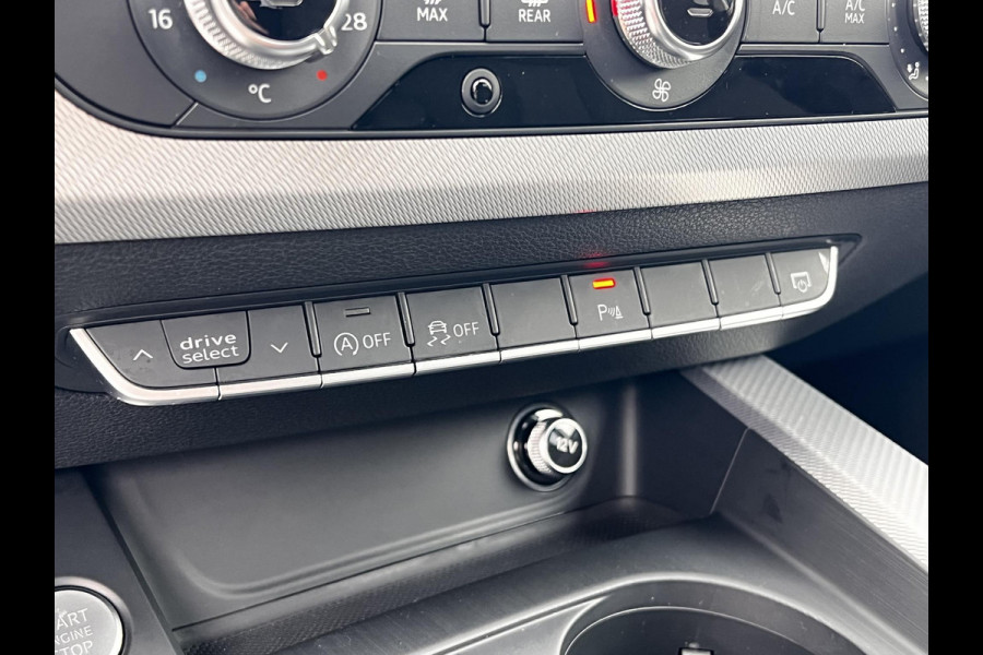 Audi A4 Avant 40 TFSI Design Pro Line Plus | Adaptieve cruise control | Stoelverwarming | 19" lichtmetalen velgen