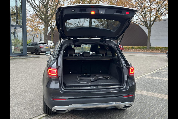 Mercedes-Benz GLC 300e 4MATIC Business Solution AMG | PANO DAK | BURMESTER | DITRONIC+ | 360 CAMERA | ELECTR STOELEN MET GEHEUGEN | APPLE CARPLAY/ANDROID AUTO |