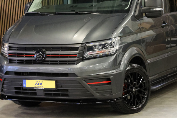 Volkswagen Crafter 2.0 TDI 177 PK L3H3 DC | VW Garantie tot 2029 | 7-Zitter | Bi-Xenon | Camera | CarPlay | Stoelverwarming | Trekhaak | Navigatie  | Dealer onderhouden | Nieuwstaat | Dubbel cabine | Betimmering | Spoilerpakket