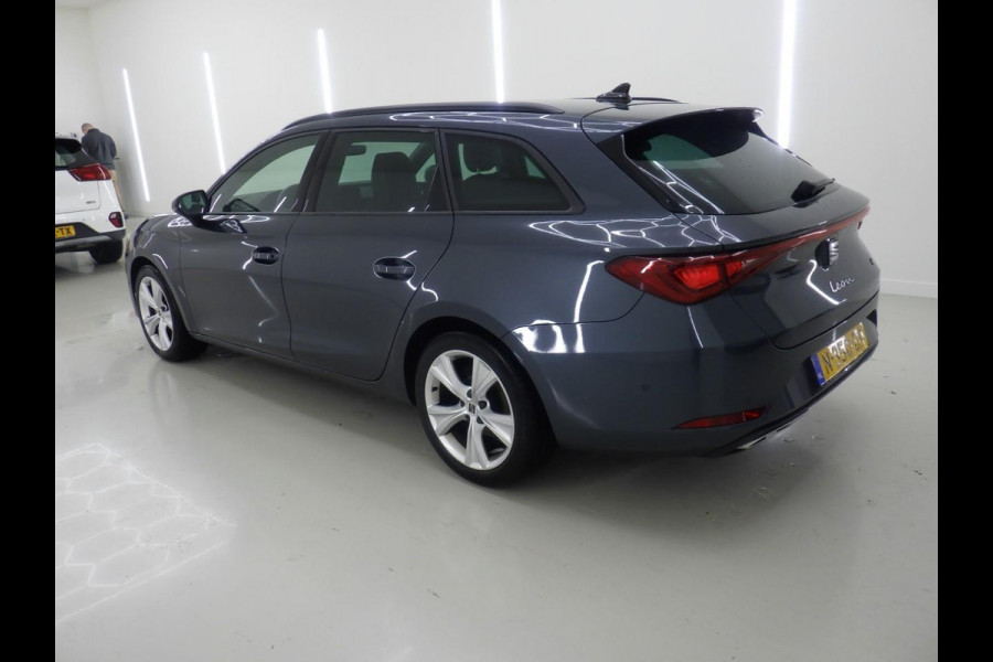 Seat Leon Sportstourer 1.0 TSI FR Business Intense - Navi - Parkeerhulp - Climate - Org.NL