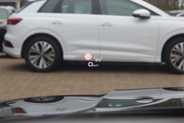 Audi A6 Avant S6 TDI quattro / Trekhaak / Panoramadak / 360Camera / Head-up / Standverwarming / 20'' / Softclose / B&O / RS Seats / Stuur+Stoelverwarming / Dodehoek / DAB / ACC