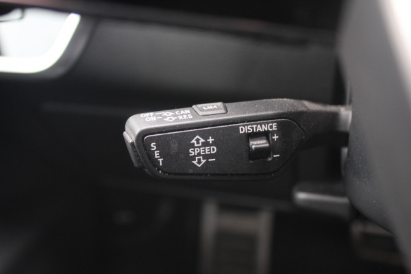 Audi A6 Avant S6 TDI quattro / Trekhaak / Panoramadak / 360Camera / Head-up / Standverwarming / 20'' / Softclose / B&O / RS Seats / Stuur+Stoelverwarming / Dodehoek / DAB / ACC