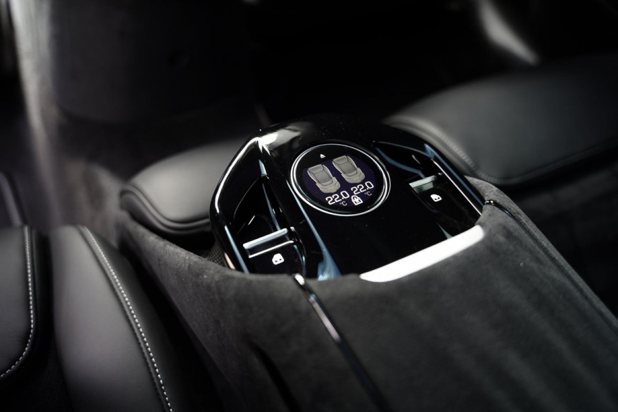 Ferrari Purosangue 6.5 V12 Full Carbon Pack Lifting Panoramadak