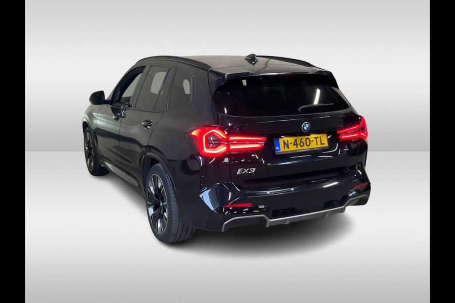 BMW iX3 High Executive 80 kWh / Trekhaak / Panoramadak / 360Camera / Head-up / 20'' / Leder / Harman Kardon / Sfeerverlichting / Dodehoek / DAB / Stuur+Stoelverwarming / ACC