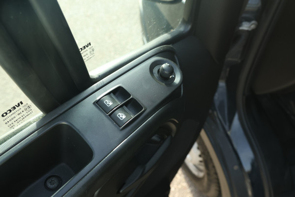 Iveco Daily 35S14V 2.3 352 H3 L-2 Navigatie, L2 H3, Trekhaak, Airco