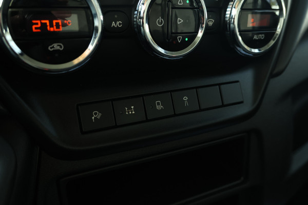 Iveco Daily 35S14V 2.3 352 H3 L-2 Navigatie, L2 H3, Trekhaak, Airco