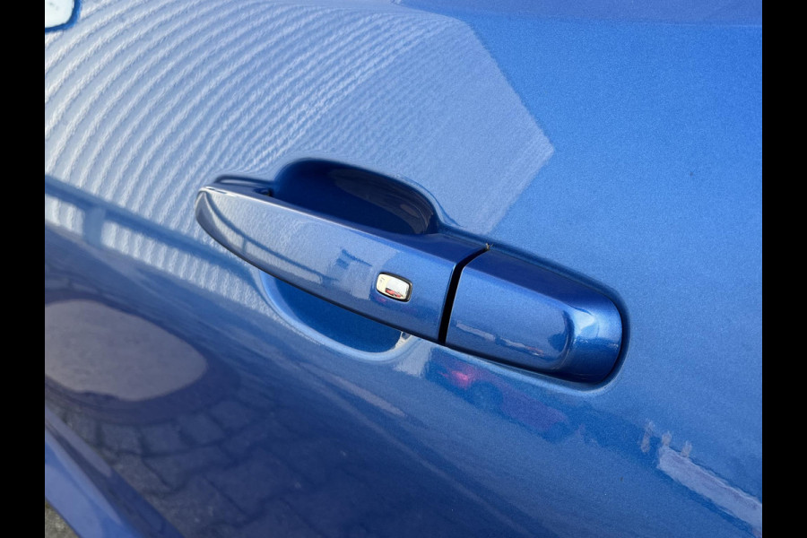 Chevrolet Camaro Convertible 6.2 V8*HEAD-UP*BOSE*CAM*MEMORY*KEYLESS*CRUISE*TEL*