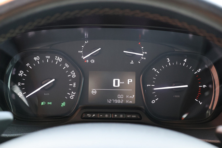 Opel Vivaro 2.0 CDTI L3H1 DC 177 PK | Head-Up | CarPlay | Camera | F1 Flippers | L+R Schuifdeur | Navigatie | Trekhaak | Climate control | 5-Zitter | Nieuwe APK | NAP Logisch | NL Auto