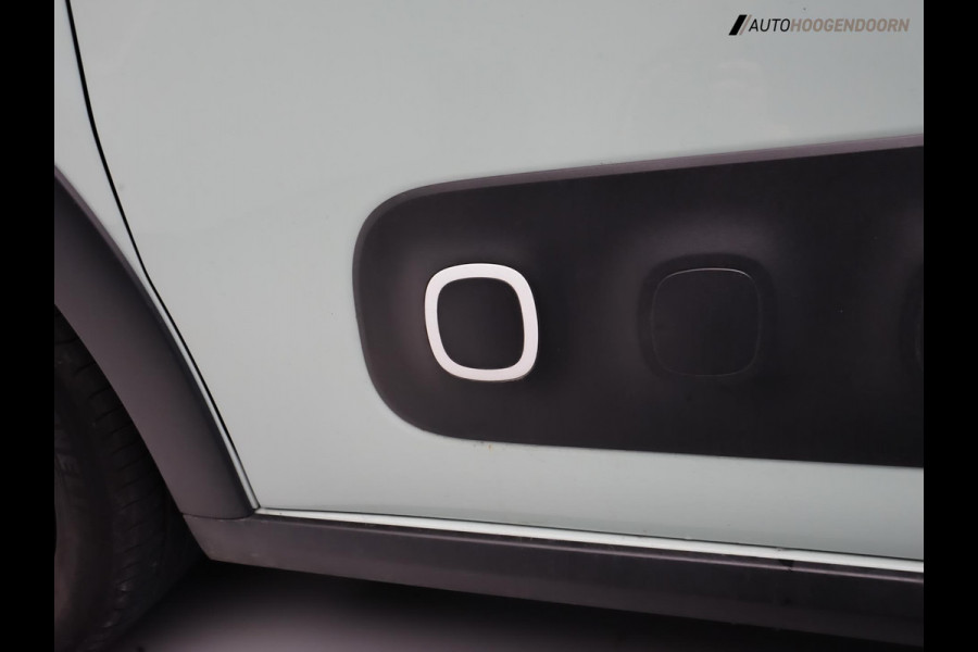 Citroën C3 1.2 PureTech Shine (APPLE CARPLAY,LED,PANORAMA,STOELVERWARMING,CLIMATE,CRUISE,PARKEERSENSOREN,LM-VELGEN,TOPCONDITIE)