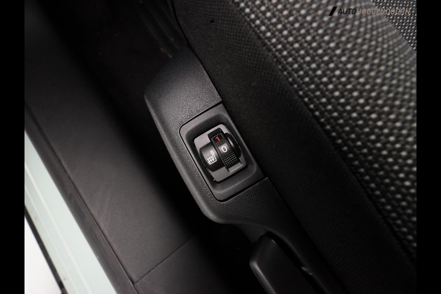 Citroën C3 1.2 PureTech Shine (APPLE CARPLAY,LED,PANORAMA,STOELVERWARMING,CLIMATE,CRUISE,PARKEERSENSOREN,LM-VELGEN,TOPCONDITIE)