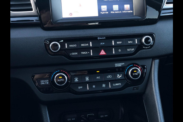 Kia Niro 1.6 GDi Hybrid Design Edition | SCHUIFDAK, NAVI, CAMERA, CRUISE, STOEL+STUURVERW. | DEALERONDERHOUDEN | NAP |