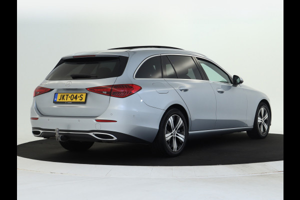 Mercedes-Benz C-Klasse Estate 300 e AMG Plug-In Hybride Panorama Schuif-Kanteldak | Trekhaak | Digital Light | 360° camera | Easy Pack Achterklep | Apple CarPlay. Inclusief 24 maanden MB Certified garantie voor Europa.