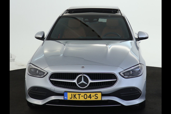 Mercedes-Benz C-Klasse Estate 300 e AMG Plug-In Hybride Panorama Schuif-Kanteldak | Trekhaak | Digital Light | 360° camera | Easy Pack Achterklep | Apple CarPlay. Inclusief 24 maanden MB Certified garantie voor Europa.