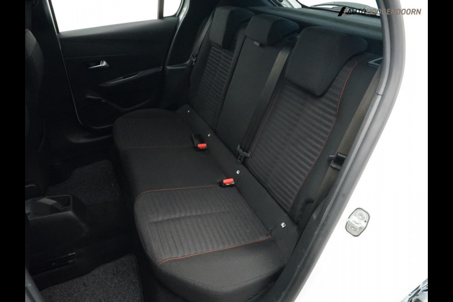 Peugeot 208 1.2 PureTech Sport (APPLE CARPLAY,LED,CAMERA,PARKEERSENSOREN,PARELMOER,LM-VELGEN,NIEUWE APK,CRUISE,TOPCONDITIE)