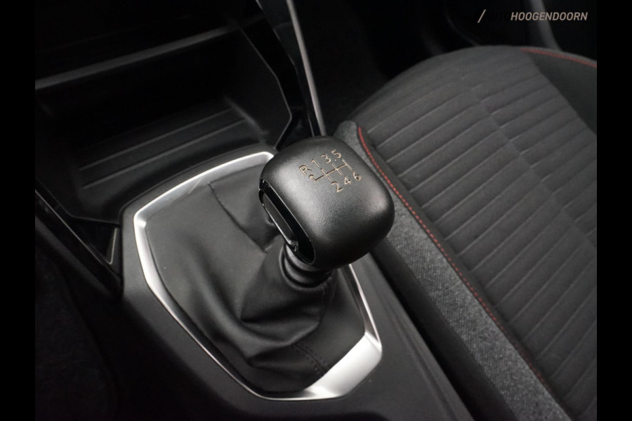 Peugeot 208 1.2 PureTech Sport (APPLE CARPLAY,LED,CAMERA,PARKEERSENSOREN,PARELMOER,LM-VELGEN,NIEUWE APK,CRUISE,TOPCONDITIE)