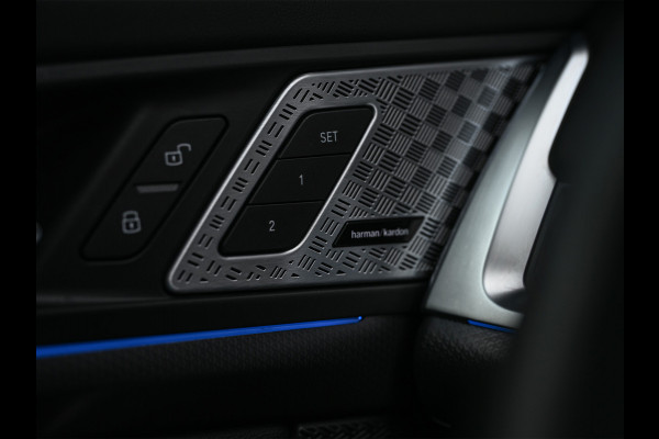 BMW iX1 XDRIVE 30 LAUNCH EDITION 67 kWh | M-SPORT | NL-AUTO | COMFORT ACCESS | PANORAMADAK | 360 CAMERA | HARMAN/KARDON | HEAD-UP | VIRT