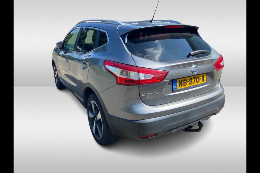 Nissan QASHQAI 1.2 N-Connecta / Trekhaak / Panoramadak / 360Camera / 18'' / Keyless / Navigatie / Getint glas / DAB / Cruise Control
