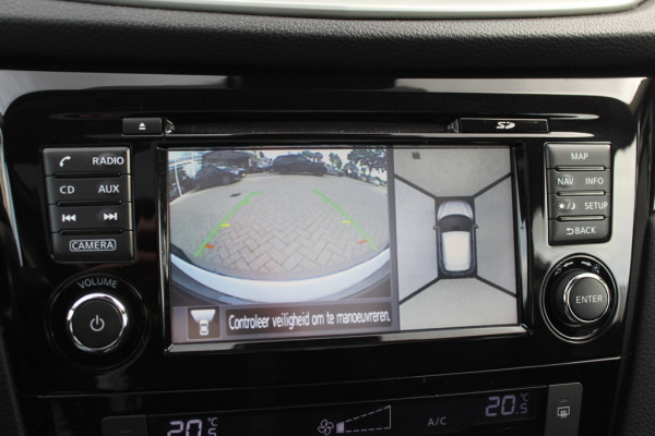 Nissan QASHQAI 1.2 N-Connecta / Trekhaak / Panoramadak / 360Camera / 18'' / Keyless / Navigatie / Getint glas / DAB / Cruise Control