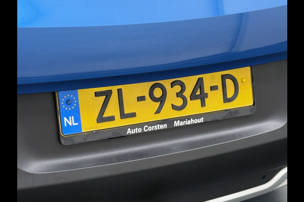 Opel Grandland X T131pk Navi Trekhaak Executive Dual-Ecc Apple Carplay Android PDC-a+v Park-Assist Distr.-Riem bij 61.000km vervangen Chroompakket Priv.Glass Volledig dealer onderhouden, laatste beurt bij 61.000km 1400kg trekvermogen.  EURO6