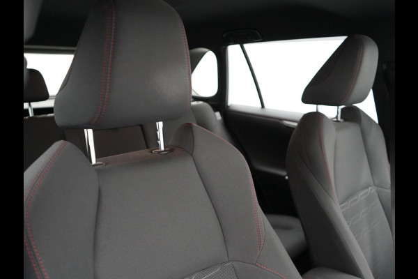 Toyota RAV4 2.5 Plug-in Hybrid AWD Dynamic 306pk Dealer O.H PHEV | Adaptive Cruise | Trekhaak | Sportstoelen Verwarmd | Camera | Apple Carplay | 18"L.M | Keyless | Stuurverwarming | Navigatie |