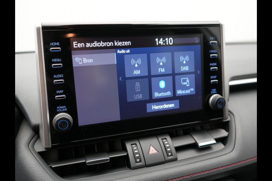 Toyota RAV4 2.5 Plug-in Hybrid AWD Dynamic 306pk Dealer O.H PHEV | Adaptive Cruise | Trekhaak | Sportstoelen Verwarmd | Camera | Apple Carplay | 18"L.M | Keyless | Stuurverwarming | Navigatie |