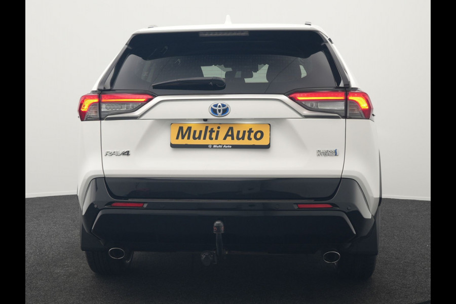 Toyota RAV4 2.5 Plug-in Hybrid AWD Dynamic 306pk Dealer O.H PHEV | Adaptive Cruise | Trekhaak | Sportstoelen Verwarmd | Camera | Apple Carplay | 18"L.M | Keyless | Stuurverwarming | Navigatie |