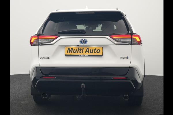 Toyota RAV4 2.5 Plug-in Hybrid AWD Dynamic 306pk Dealer O.H PHEV | Adaptive Cruise | Trekhaak | Sportstoelen Verwarmd | Camera | Apple Carplay | 18"L.M | Keyless | Stuurverwarming | Navigatie |