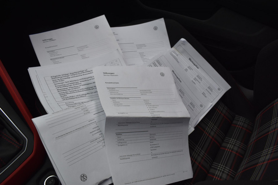 Volkswagen Polo 2.0 TSI GTI Cruise ACC Stoelvw Navi