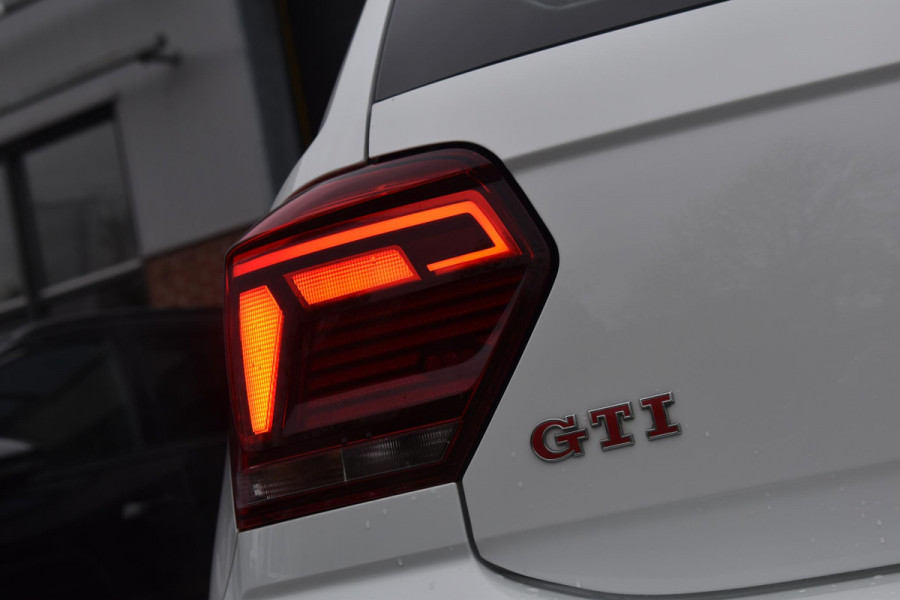 Volkswagen Polo 2.0 TSI GTI Cruise ACC Stoelvw Navi