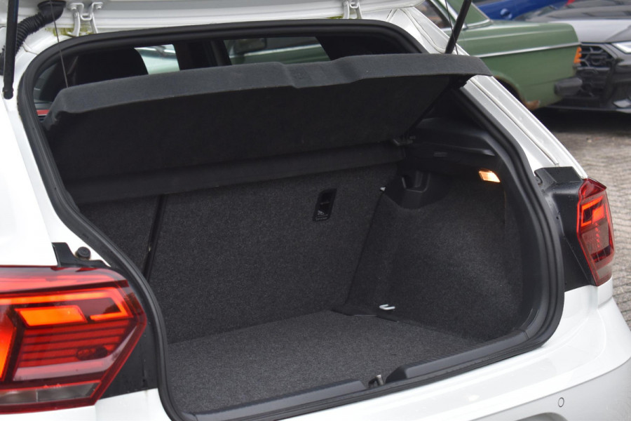 Volkswagen Polo 2.0 TSI GTI Cruise ACC Stoelvw Navi