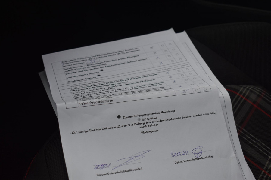 Volkswagen Polo 2.0 TSI GTI Cruise ACC Stoelvw Navi