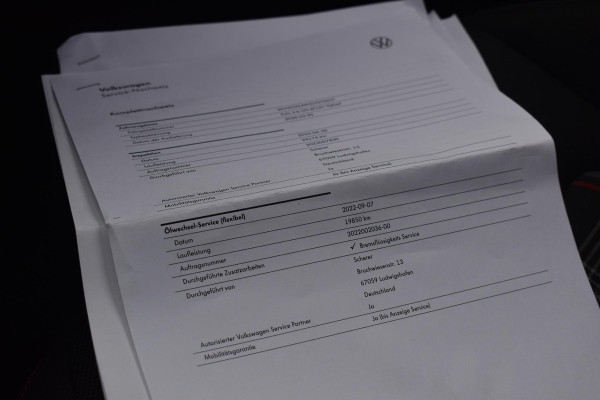 Volkswagen Polo 2.0 TSI GTI Cruise ACC Stoelvw Navi