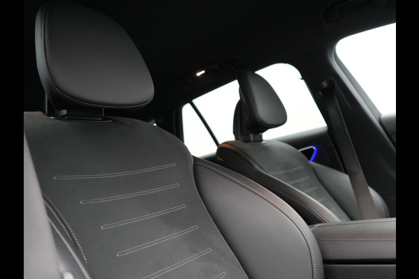 Mercedes-Benz C-Klasse Estate 300 e AMG Line Plug In Hybrid 313pk Dealer O.H PHEV | Trekhaak af Fabriek | Adaptive Cruise | 360 Camera | Digital LED | Burmester Soundsystem | Alcantara Sportstoelen Verwarmd | Sfeerverlichting | Keyless |