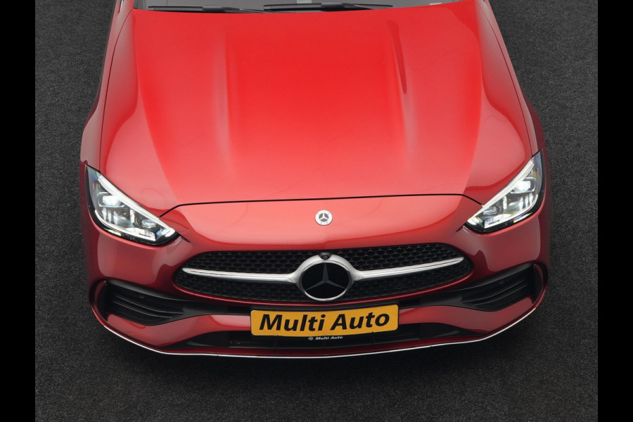 Mercedes-Benz C-Klasse Estate 300 e AMG Line Plug In Hybrid 313pk Dealer O.H PHEV | Trekhaak af Fabriek | Adaptive Cruise | 360 Camera | Digital LED | Burmester Soundsystem | Alcantara Sportstoelen Verwarmd | Sfeerverlichting | Keyless |