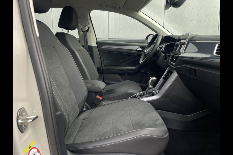 Volkswagen T-Roc 1.5 TSI Style | LED | Camera | Carplay | Climate