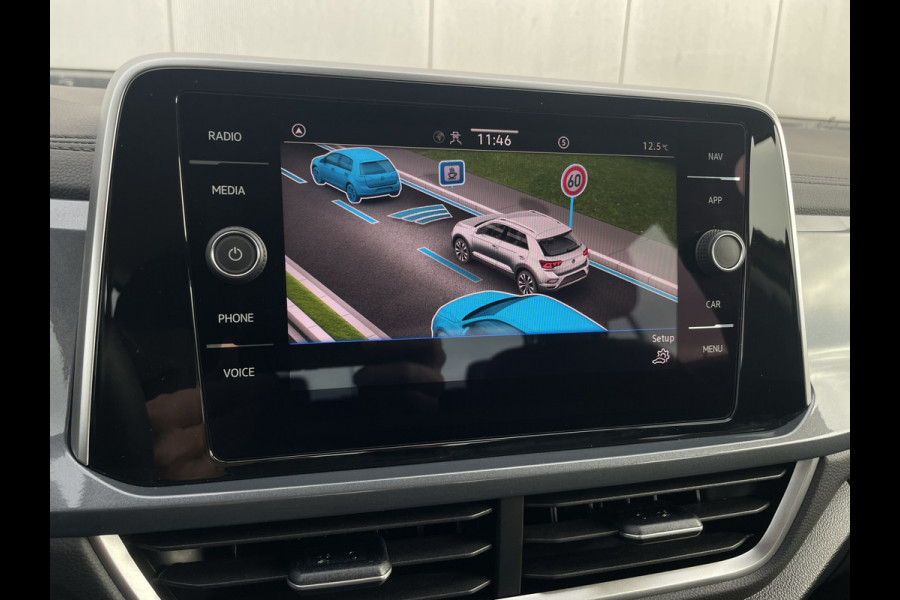 Volkswagen T-Roc 1.5 TSI Style | LED | Camera | Carplay | Climate