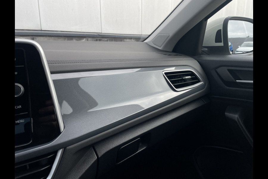 Volkswagen T-Roc 1.5 TSI Style | LED | Camera | Carplay | Climate
