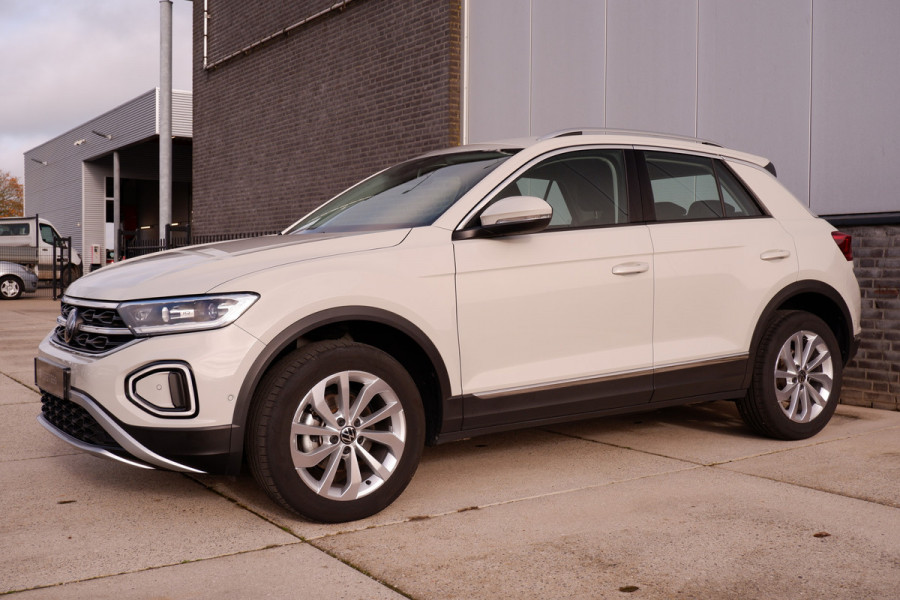 Volkswagen T-Roc 1.5 TSI Style | LED | Camera | Carplay | Climate