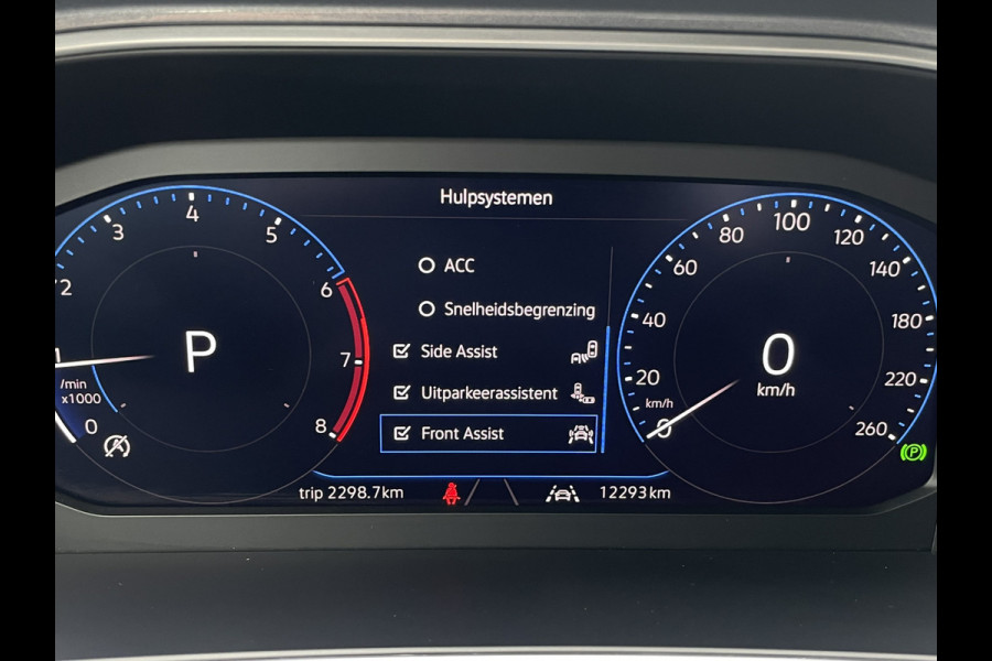 Volkswagen T-Roc 1.5 TSI Style | LED | Camera | Carplay | Climate