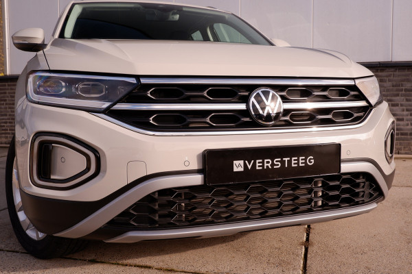 Volkswagen T-Roc 1.5 TSI Style | LED | Camera | Carplay | Climate