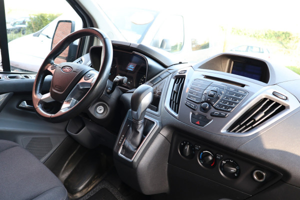 Ford Transit Custom 290 2.0 TDCI 170 PK L2H1 Limited | Standkachel | Navigatie | Stoelverwarming | Camera | Cruise control | Trekhaak | NAP Logisch | Dakdragers | Airco | 3-Zitter