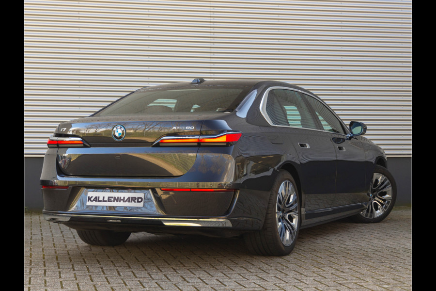 BMW i7 xDrive60 - Bowers & Wilkins - Automatische Deuren - Stoelventilatie + Massage