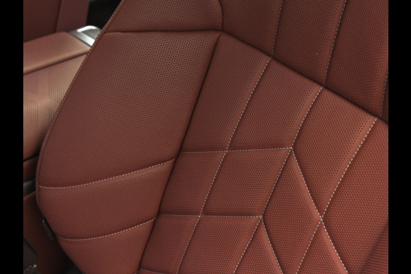 BMW i7 xDrive60 - Bowers & Wilkins - Automatische Deuren - Stoelventilatie + Massage