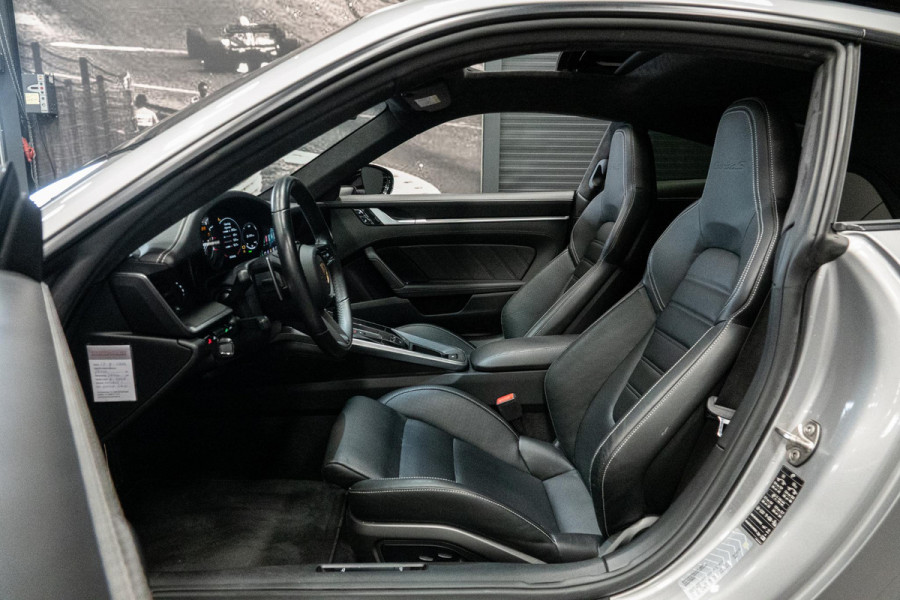 Porsche 911 3.8 Turbo S *Keramisch / Akrapovic / Carbon-interieur / BOSE / Schuif-/kanteldak*