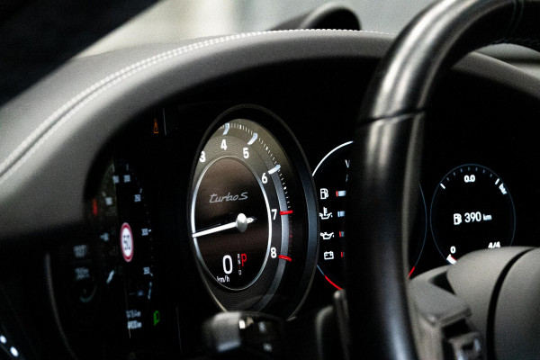 Porsche 911 3.8 Turbo S *Keramisch / Akrapovic / Carbon-interieur / BOSE / Schuif-/kanteldak*